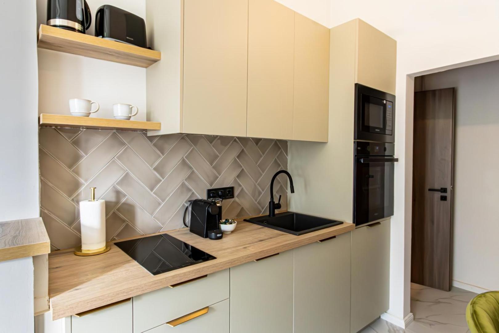 Oasis Apartment On The Broadway With Ac Budapesta Exterior foto